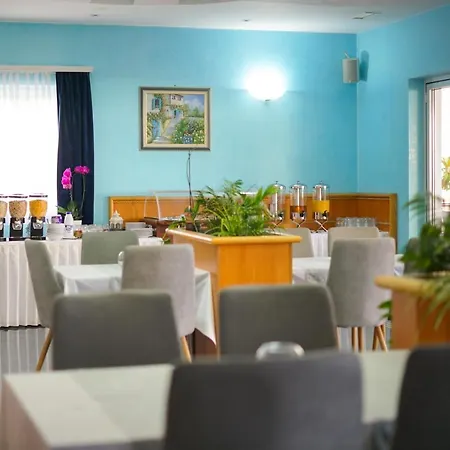 Belvedere Hotel