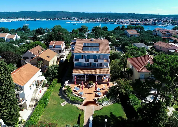 Belvedere Отель